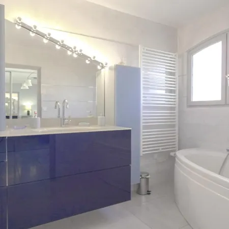 Wonderful House Saint-Raphael Seaview Apartment *